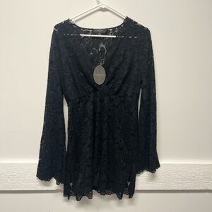 NWT Black Top